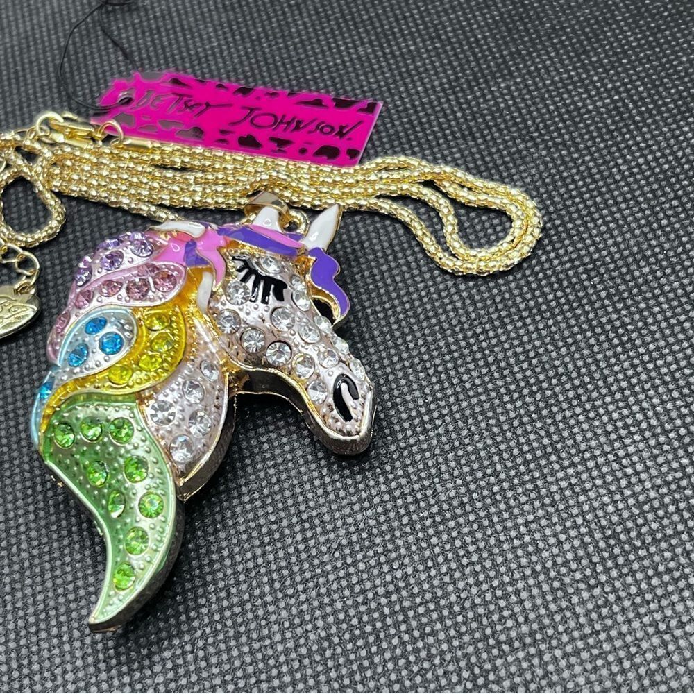 NECKLACE! Betsey Johnson Unicorn of Many Colors/Crystals in all shades! BNWT - Picture 4 of 6